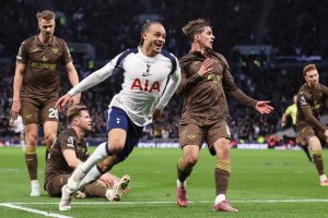 热刺当时正在全力以