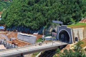 中国时速350公里高铁