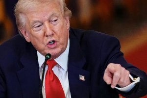 特朗普称伊朗战争已